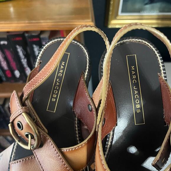 Marc Jacobs Leather Criss-Cross Buckle Strap Sandal - Picture 7 of 15